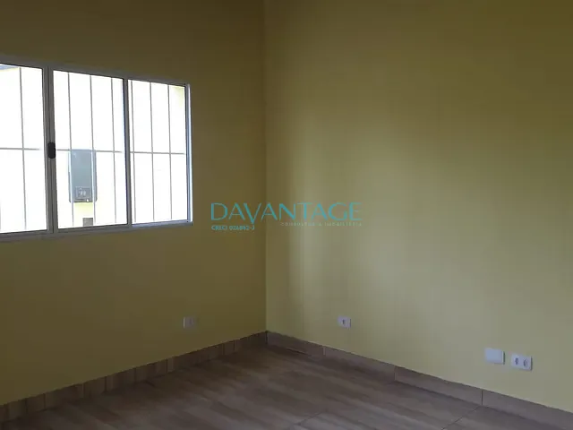 Casa com 147m² 2 quartos e 2 banheiros, para alugar, no bairro Vila Ipojuca em São Paulo