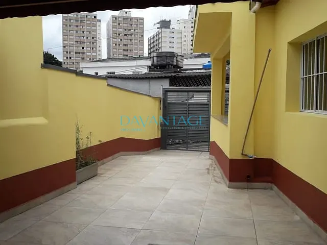 Casa com 147m² 2 quartos e 2 banheiros, para alugar, no bairro Vila Ipojuca em São Paulo