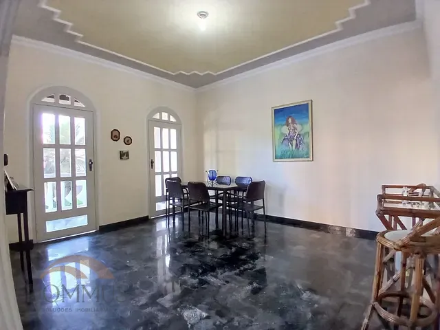 Casa com 339m² 3 quartos e 2 banheiros, à venda, no bairro Imbaúbas em Ipatinga