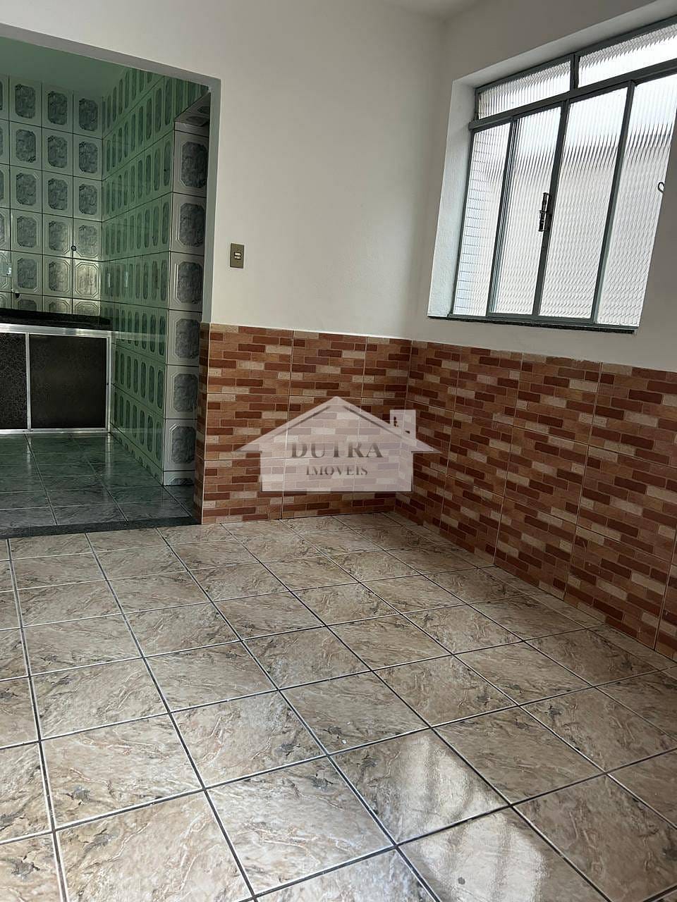 Casa para alugar com 3 quartos, 87m² - Foto 6