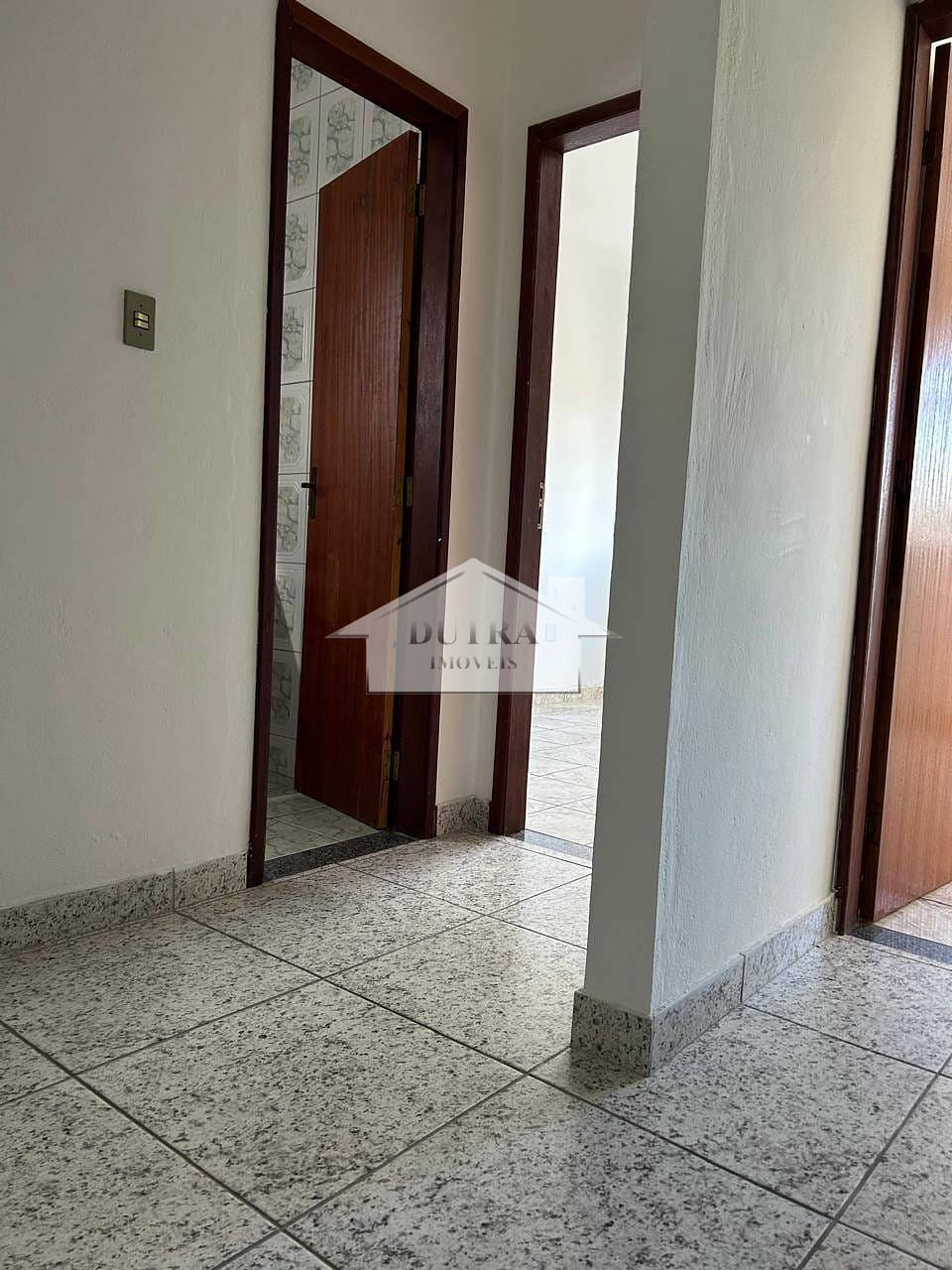 Casa para alugar com 3 quartos, 87m² - Foto 12