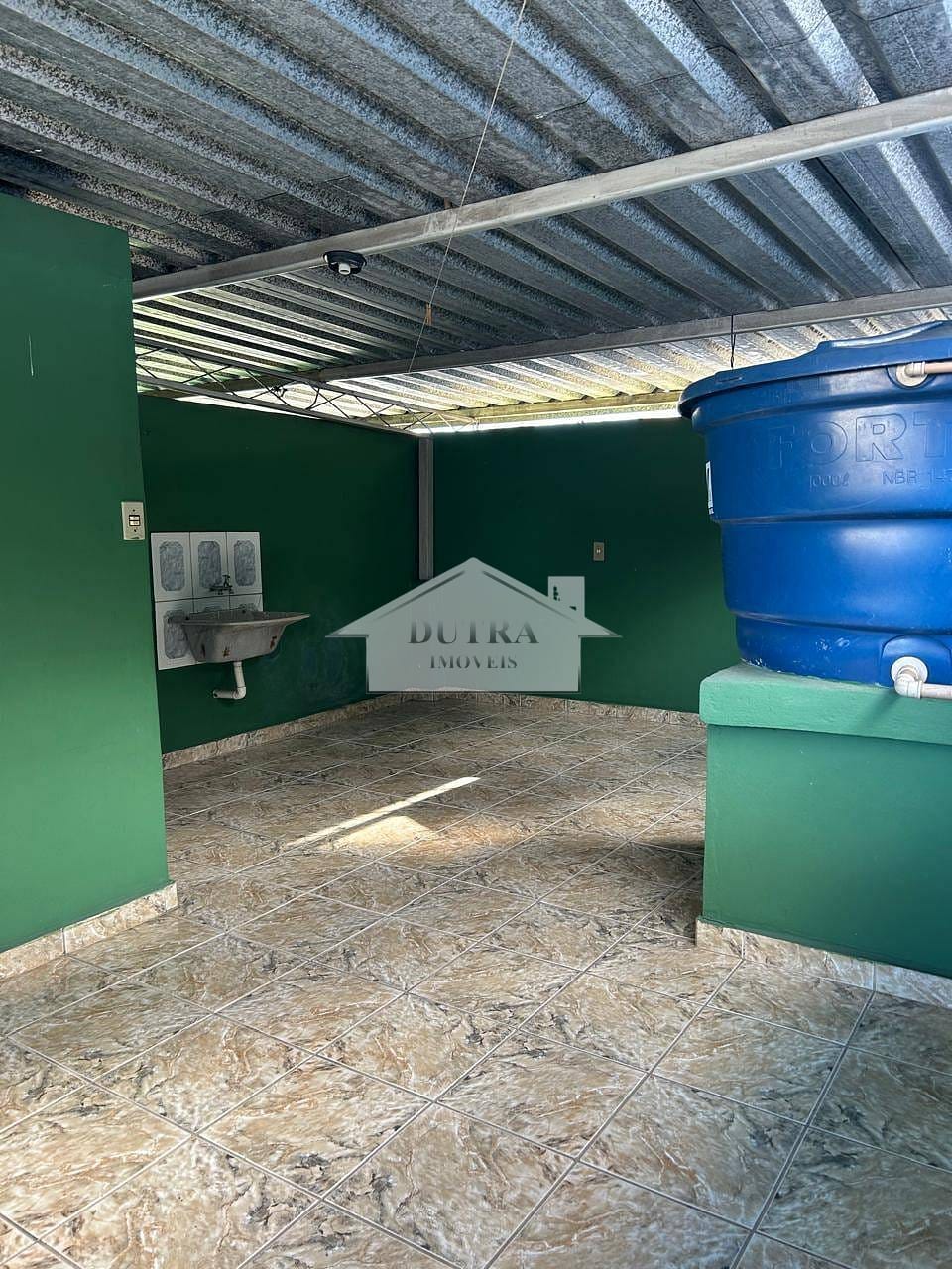 Casa para alugar com 3 quartos, 87m² - Foto 17