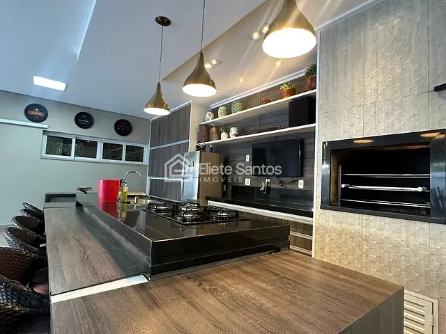 Casa com 543m² 3 quartos e 5 banheiros, à venda, no bairro Vila Israel em Americana