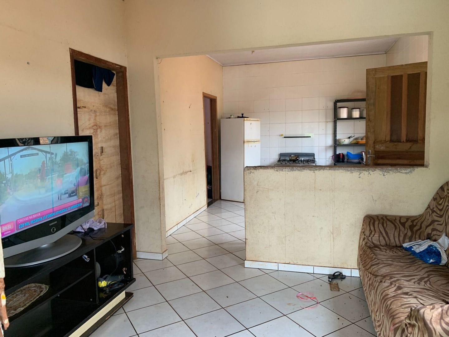 Casa à venda com 2 quartos, 55m² - Foto 10
