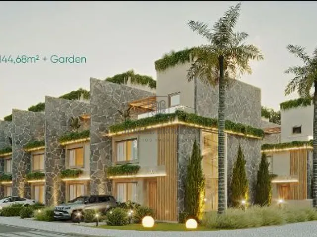 Casa 2 quartos e 3 banheiros, à venda, no bairro Ingleses do Rio Vermelho em Florianópolis
