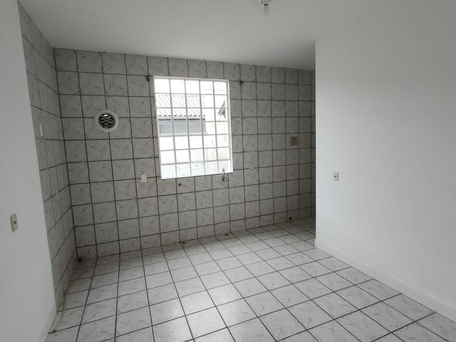 Casa 6 quartos e 2 banheiros, à venda, no bairro Centro em Pomerode