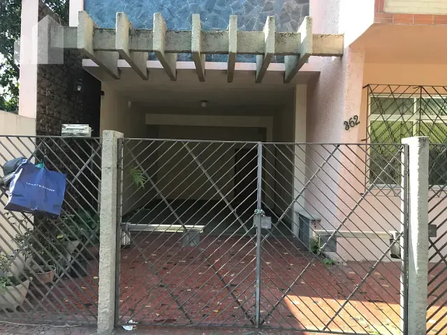 Casa com 250m² 3 quartos e 2 banheiros, à venda, no bairro Centro em Nova Iguaçu