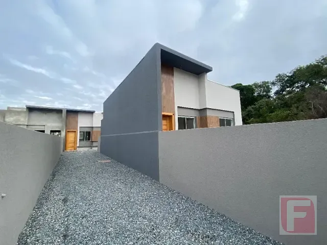 Casa 2 quartos e 1 banheiro, à venda, no bairro Itapema do Norte em Itapoá
