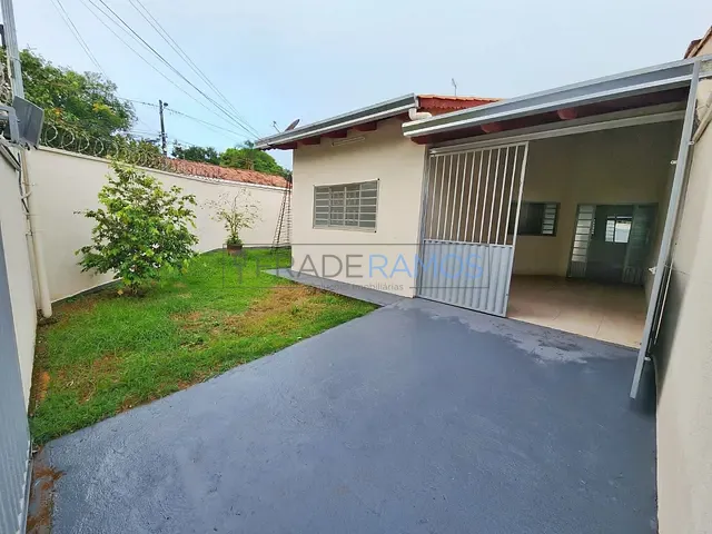 Casa com 361m² 3 quartos e 2 banheiros, à venda, no bairro Jardim Dom Bosco em Aparecida de Goiânia