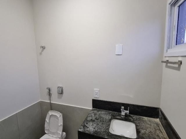 Casa com 285m² 3 quartos e 4 banheiros, para alugar, no bairro Perdizes Residencial Parque em Birigui