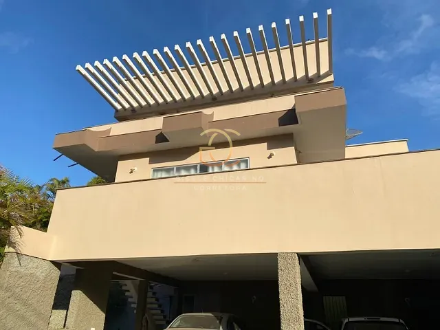 Casa 4 quartos e 8 banheiros, à venda ou para alugar, no bairro Santa Cruz em Valença