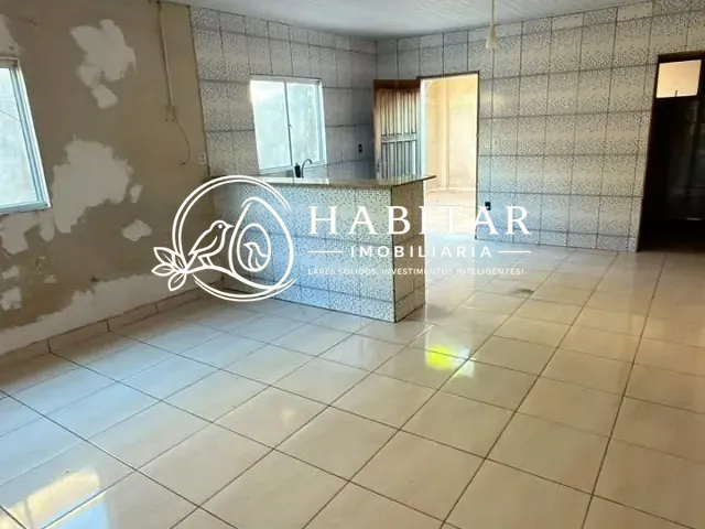 Casa 1 quarto e 1 banheiro, à venda, no bairro Universitário em Corumbá