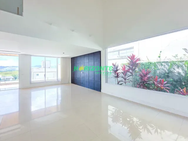 Casa com 485m² 4 quartos e 6 banheiros, à venda, no bairro Condomínio Residencial Jaguary em São José dos Campos