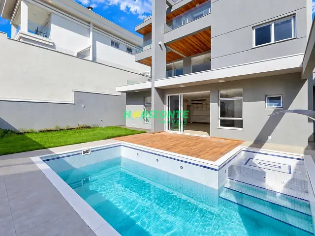 Casa com 485m² 4 quartos e 6 banheiros, à venda, no bairro Condomínio Residencial Jaguary em São José dos Campos