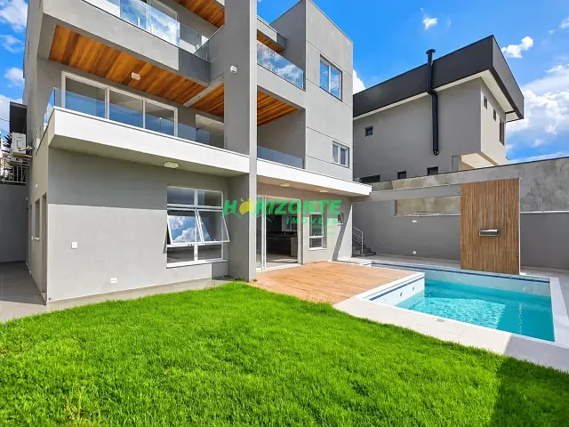 Casa com 485m² 4 quartos e 6 banheiros, à venda, no bairro Condomínio Residencial Jaguary em São José dos Campos
