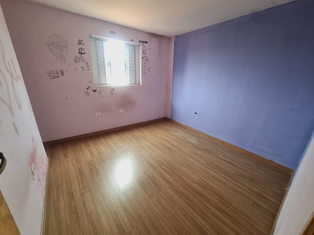 Casa com 90m² 3 quartos e 1 banheiro, para alugar, no bairro Jardim Roberto em Osasco
