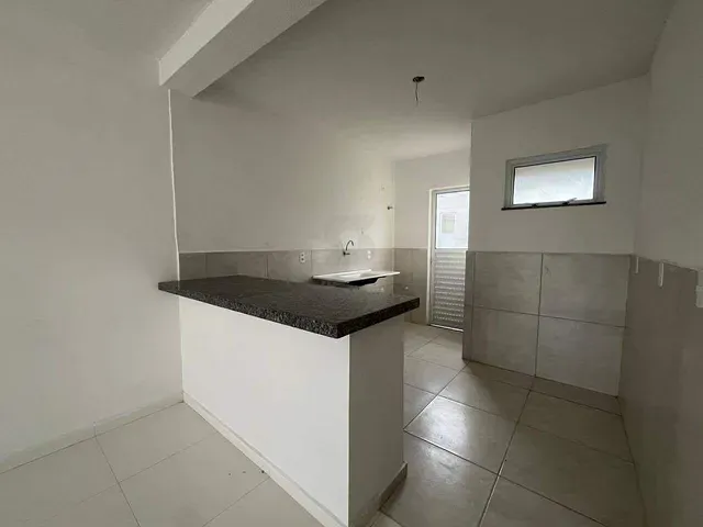 Casa 2 quartos e 1 banheiro, para alugar, no bairro Dernival Oliveira em Paulo Afonso