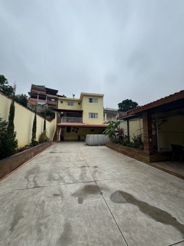 Casa 3 quartos e 2 banheiros, à venda, no bairro Paraíso (Polvilho) em Cajamar