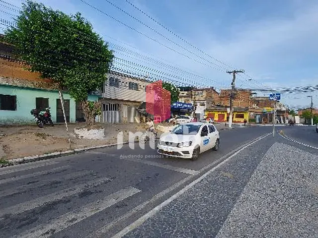 Casa à venda, no bairro Jacintinho em Maceió
