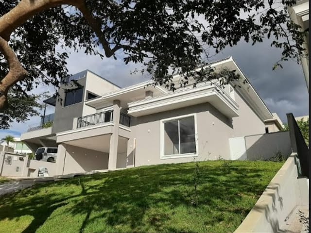 Casa 4 quartos e 5 banheiros, à venda, no bairro Cidade Tamboré em Santana de Parnaíba