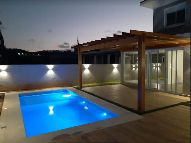 Casa 4 quartos e 5 banheiros, à venda, no bairro Cidade Tamboré em Santana de Parnaíba
