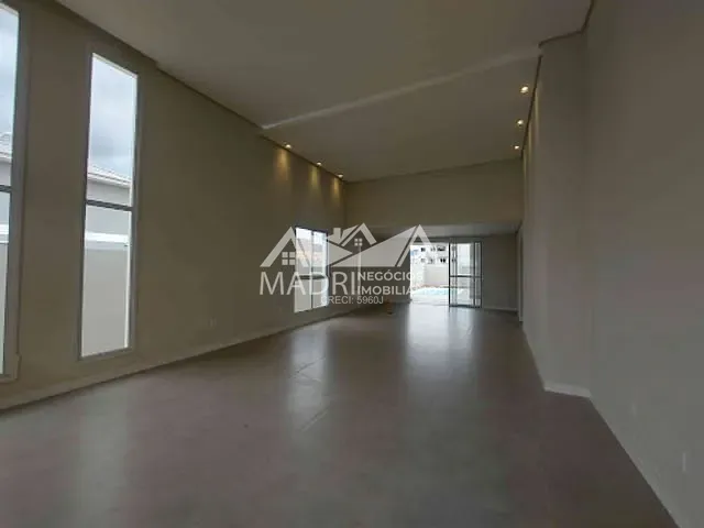 Casa com 360m² 3 quartos e 3 banheiros, à venda, no bairro Sul do Rio em Santo Amaro da Imperatriz