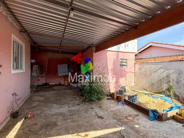 Casa com 137m² 2 quartos e 1 banheiro, à venda, no bairro Jardim Isaura em Itapira