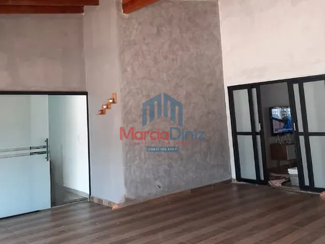 Casa com 210m² 2 quartos e 2 banheiros, à venda, no bairro Doutor Joaquim De Paula Ribeiro em Ituverava