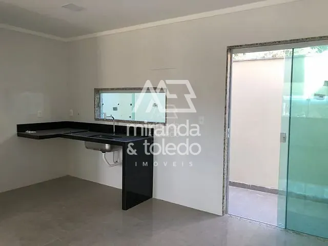Casa com 89m² 2 quartos e 2 banheiros, à venda, no bairro Jardim Itapemirim em Cachoeiro De Itapemirim