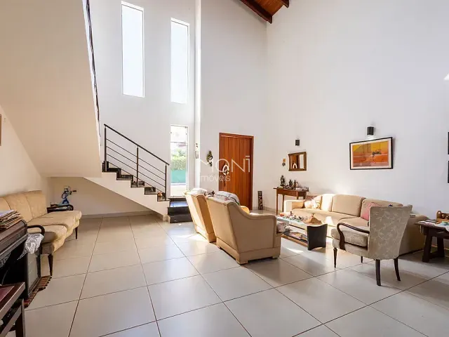 Casa 4 quartos e 6 banheiros, à venda, no bairro Setor de Mansões Dom Bosco (Lago Sul) em Brasília