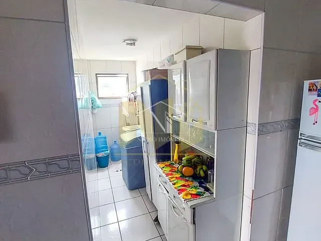 Apartamento com 60m² 2 quartos e 1 banheiro, à venda, no bairro Centro em Maricá