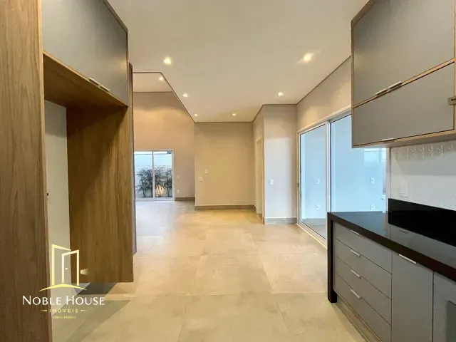 Casa 3 quartos e 4 banheiros, à venda, no bairro Jardim São Marcos em Valinhos