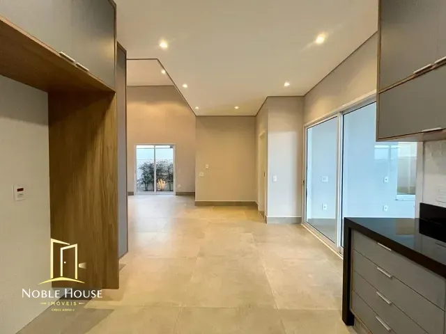 Casa 3 quartos e 4 banheiros, à venda, no bairro Jardim São Marcos em Valinhos