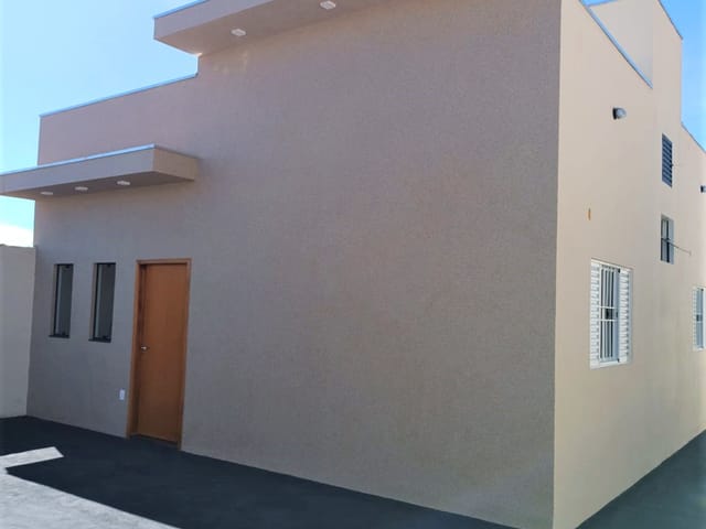 Casa 2 quartos e 1 banheiro, à venda, no bairro Residencial Quinta das Aroeiras em Olímpia
