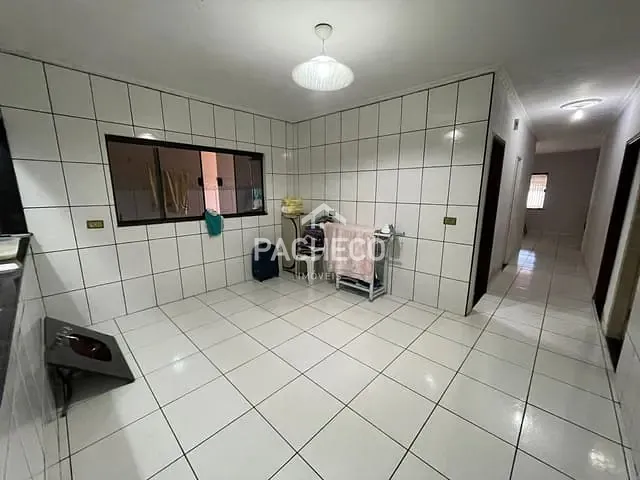 Casa com 300m² 3 quartos e 2 banheiros, à venda, no bairro Jardim Perola em Santa Bárbara d'Oeste