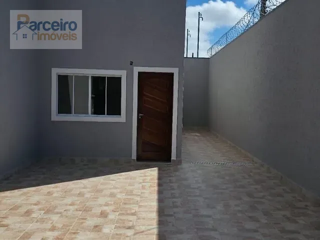 Casa 2 quartos e 1 banheiro, à venda, no bairro Parque Guaianazes em São Paulo