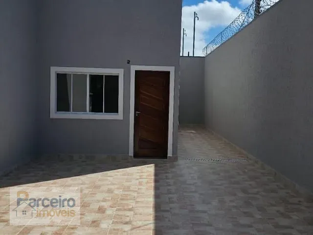 Casa 2 quartos e 1 banheiro, à venda, no bairro Parque Guaianazes em São Paulo