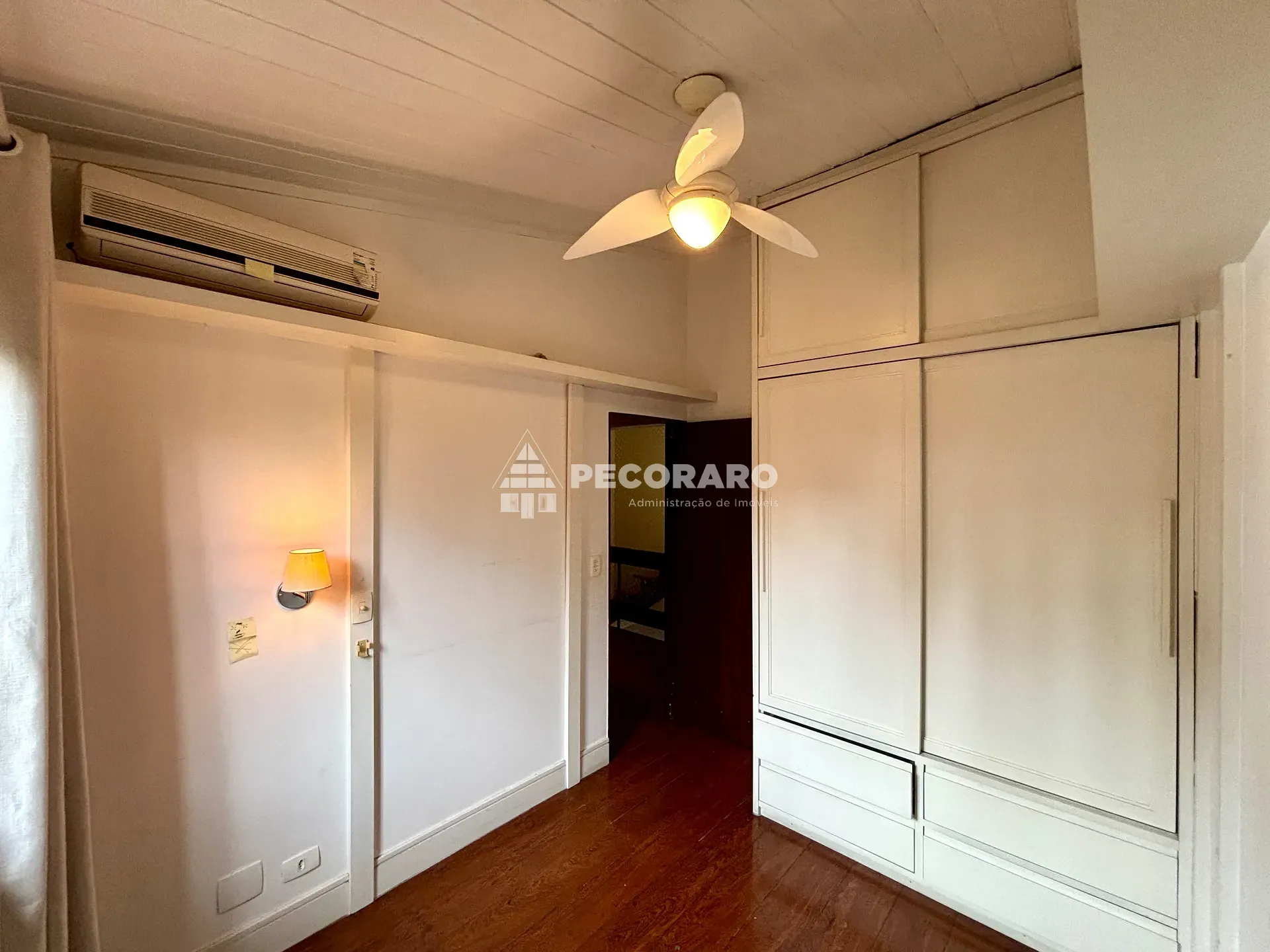 Casa, 3 quartos, 200 m² - Foto 35