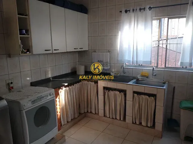 Casa com 320m² 3 quartos e 6 banheiros, à venda, no bairro Cerâmica em São Caetano do Sul
