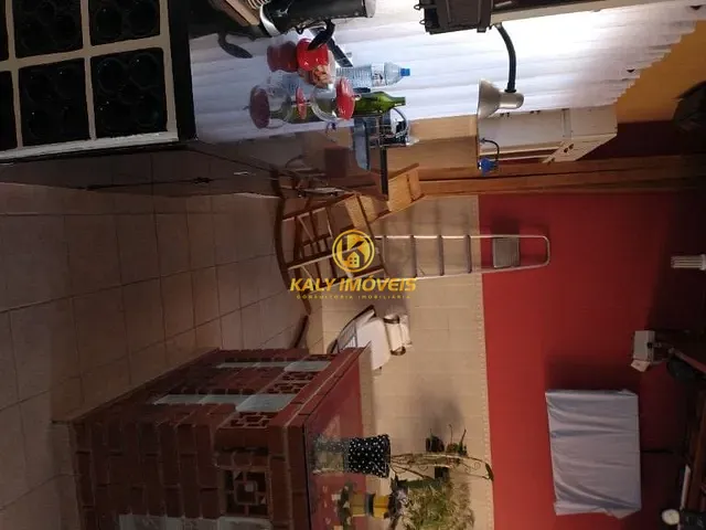 Casa com 320m² 3 quartos e 6 banheiros, à venda, no bairro Cerâmica em São Caetano do Sul