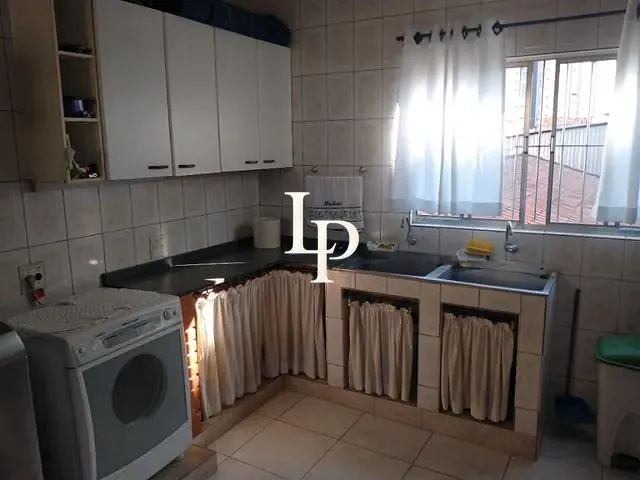 Casa com 320m² 3 quartos e 6 banheiros, à venda, no bairro Cerâmica em São Caetano do Sul