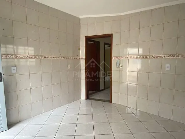Casa com 80m² 2 quartos e 1 banheiro, à venda, no bairro Jardim Filipino em Poços de Caldas