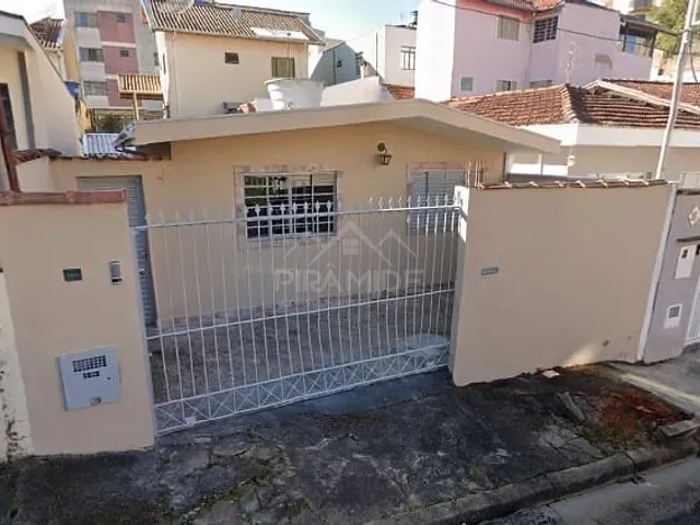 Casa com 80m² 2 quartos e 1 banheiro, à venda, no bairro Jardim Filipino em Poços de Caldas
