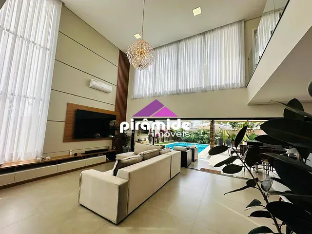 Casa com 306m² 4 quartos e 5 banheiros, à venda, no bairro Piedade em Caçapava