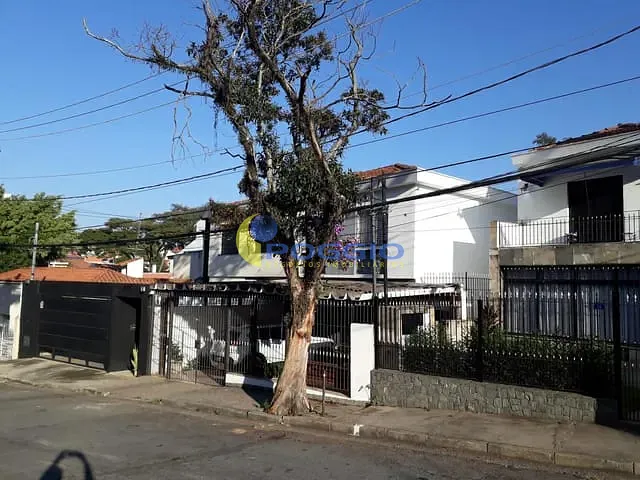 Casa 3 quartos e 3 banheiros, à venda, no bairro Caxingui em São Paulo