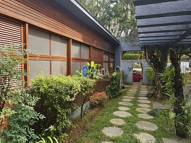 Casa 3 quartos e 4 banheiros, à venda, no bairro Vila Madalena em São Paulo