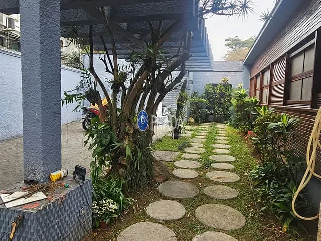 Casa 3 quartos e 4 banheiros, à venda, no bairro Vila Madalena em São Paulo