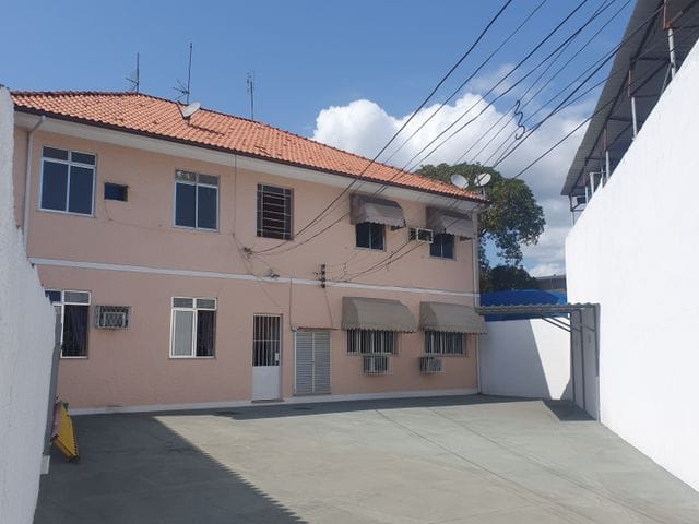 Casa com 65m² 2 quartos e 2 banheiros, para alugar, no bairro Campo Grande em Rio de Janeiro