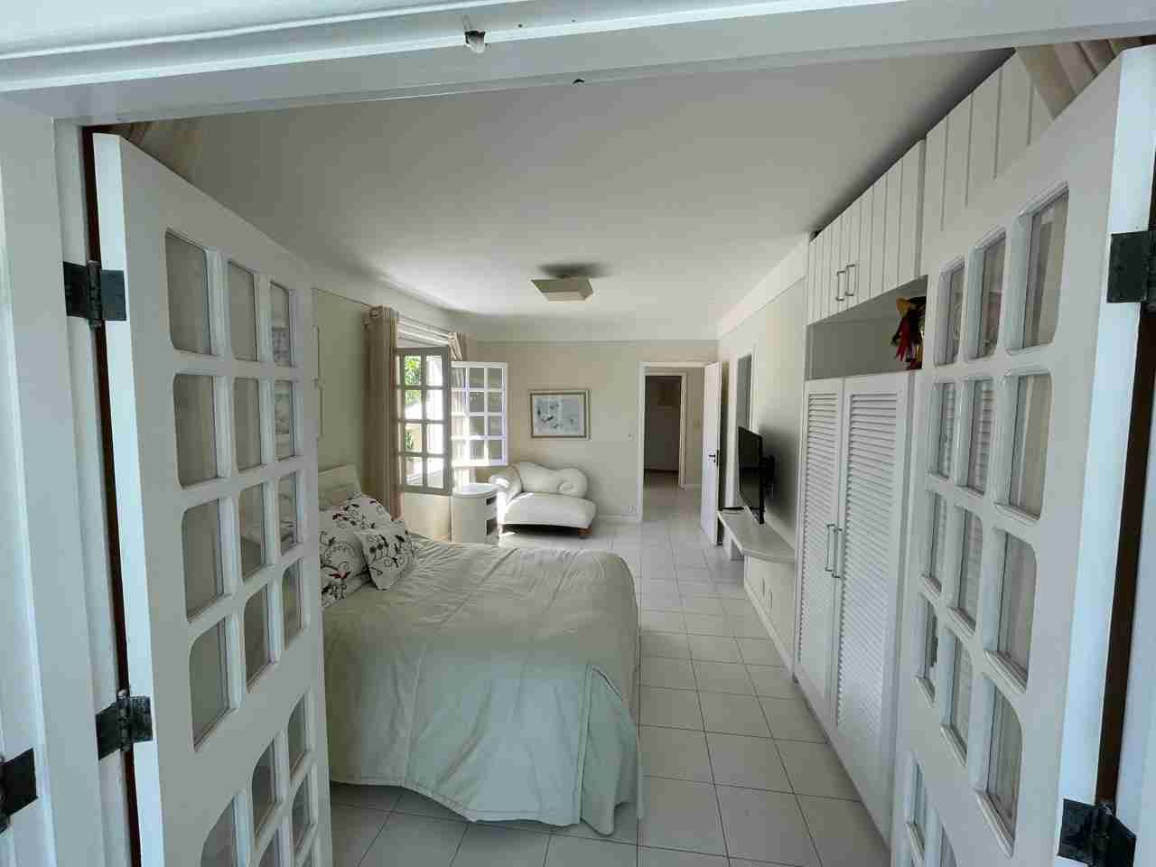 Casa para alugar com 5 quartos, 1187m² - Foto 10