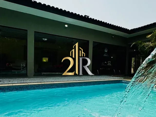 Casa com 1587m² 4 quartos e 3 banheiros, à venda, no bairro Fazenda da Ilha em Embu-Guaçu